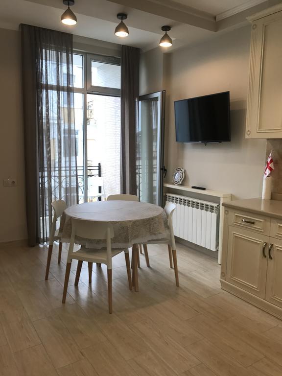 Piazza Apartment Батумі Екстер'єр фото