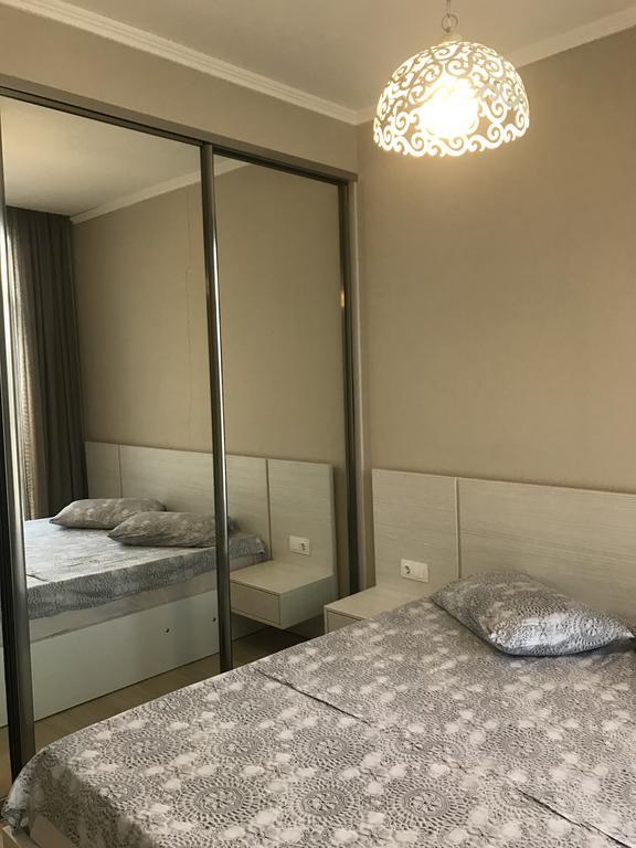 Piazza Apartment Батумі Екстер'єр фото