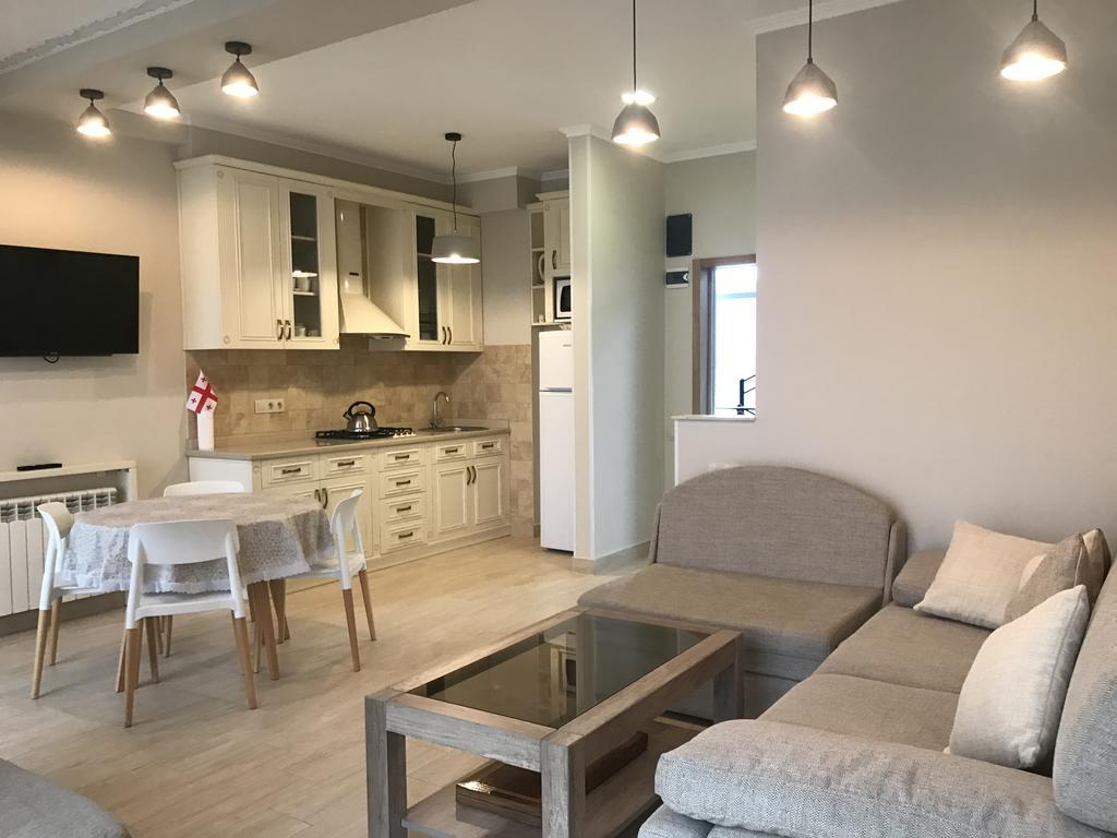 Piazza Apartment Батумі Екстер'єр фото